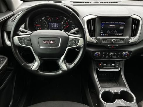 Used 2020 GMC Terrain SLE w/ Driver Convenience Package AWD/4WD image 12