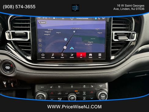Used 2022 Dodge Durango Citadel image 17