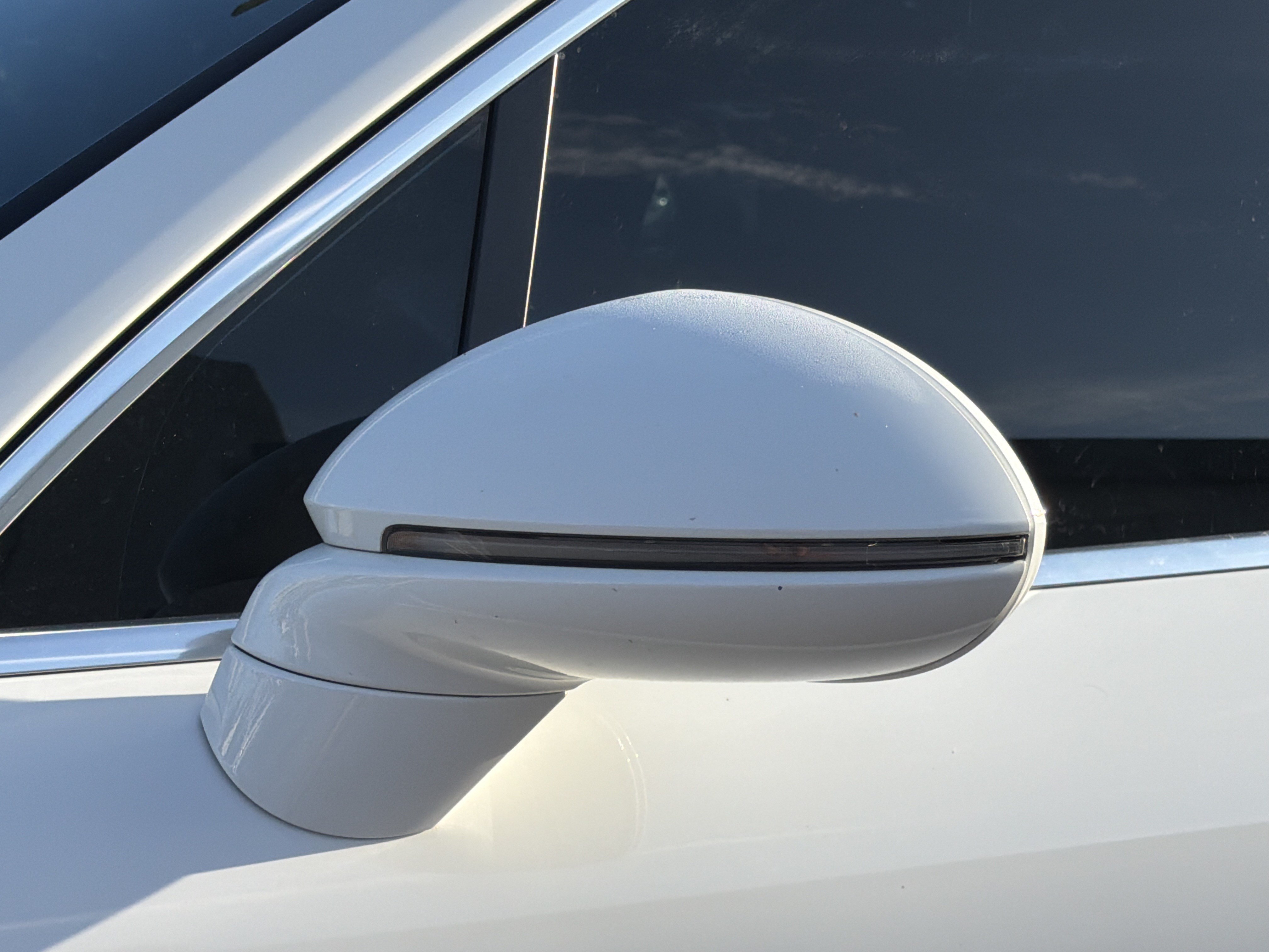 Used 2020 Porsche Cayenne Turbo AWD/4WD image 30