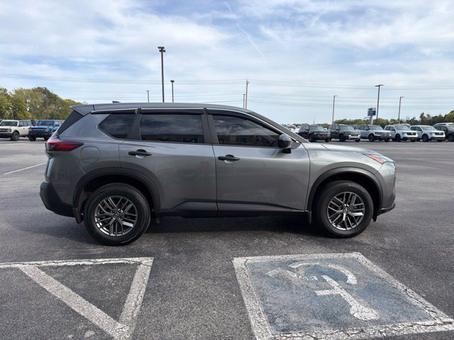 Used 2021 Nissan Rogue S FWD image 4