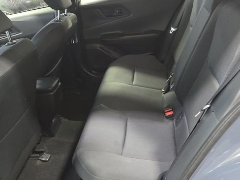 Used 2025 Toyota Prius LE FWD image 8