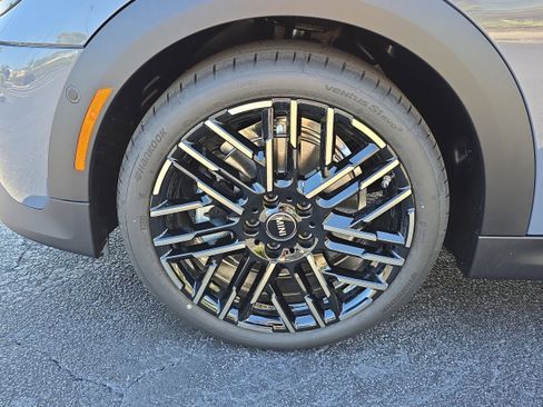 New 2026 MINI Cooper S image 7