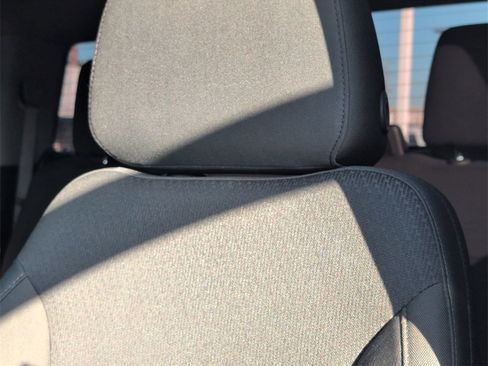 Used 2021 Chevrolet Silverado 1500 Custom image 20