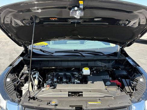 Used 2025 Nissan Pathfinder SL w/ Cargo Package AWD/4WD image 31