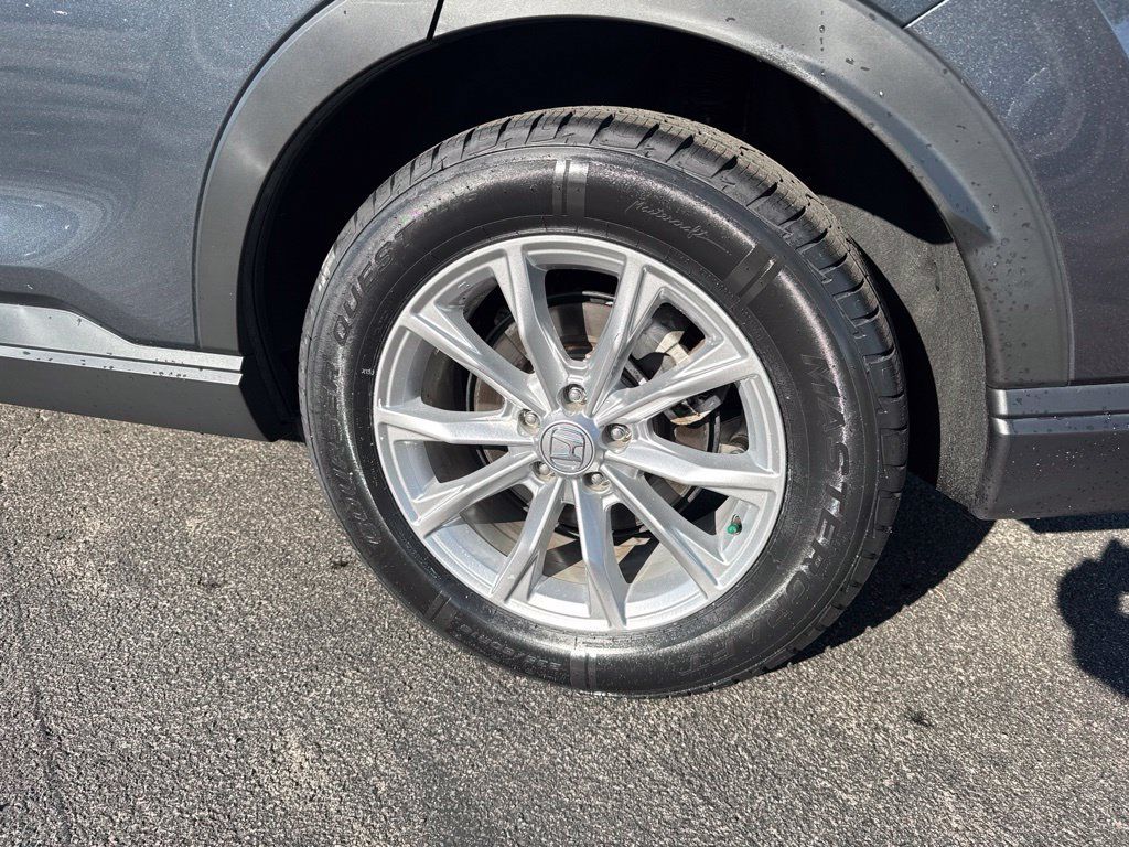 Used 2024 Honda CR-V EX-L image 13