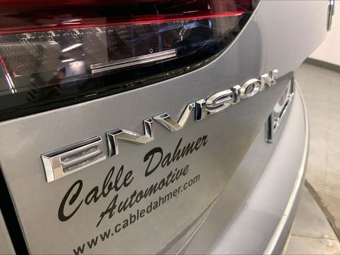 Used 2023 Buick Envision Essence image 8