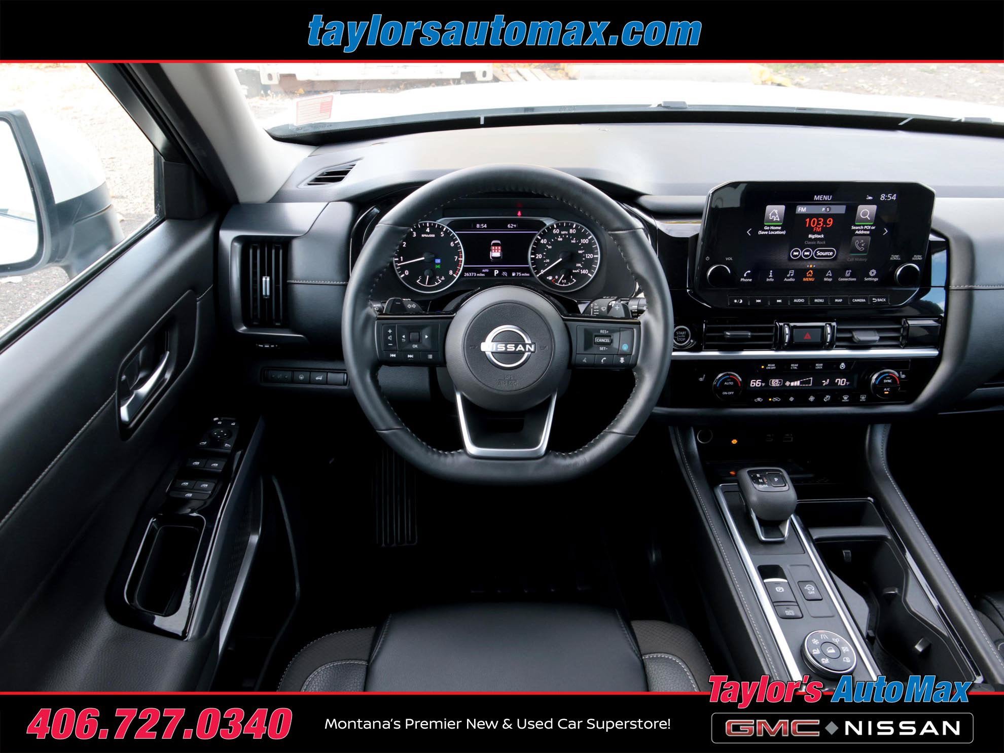 Used 2023 Nissan Pathfinder SL w/ Black Appearance Package AWD/4WD image 39
