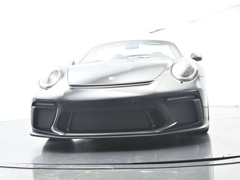 Certified 2019 Porsche 911 Speedster RWD image 67