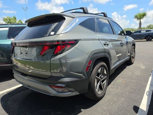 Used 2026 Hyundai Tucson SEL FWD image 16