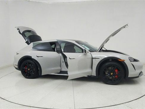 Used 2023 Porsche Taycan 4S image 73