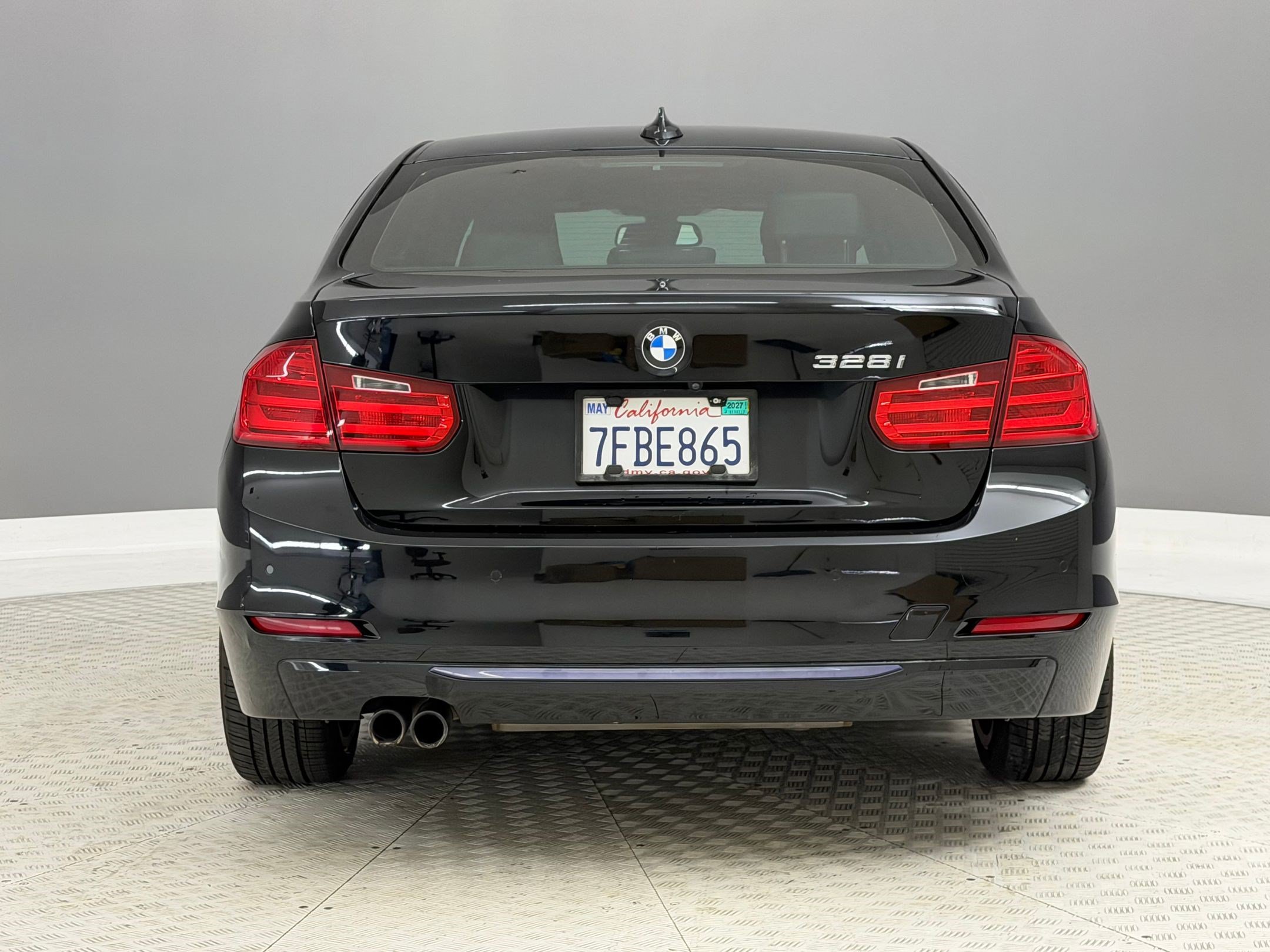Used 2014 BMW 328i Sedan RWD image 10