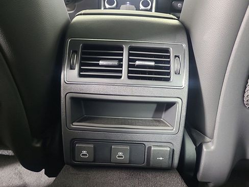 Used 2024 Jaguar XF R-Dynamic SE image 29