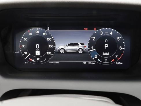 New 2026 Land Rover Discovery Sport Landmark AWD/4WD image 9