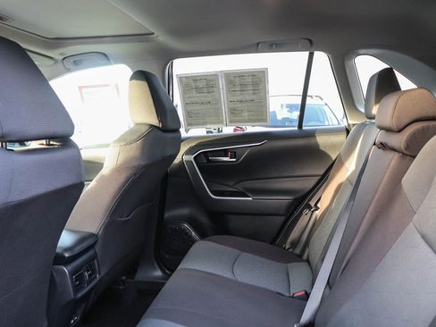 Certified 2025 Toyota RAV4 XLE image 19