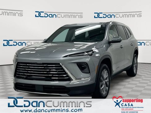 New 2026 Buick Enclave Preferred FWD image 1
