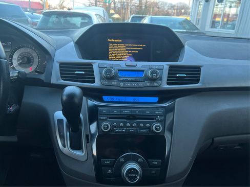 Used 2012 Honda Odyssey EX-L image 17