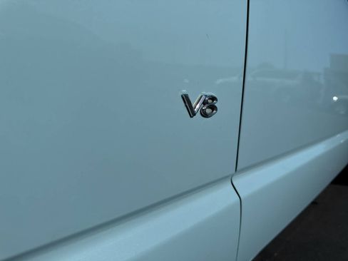Used 2003 Ford Thunderbird RWD image 13
