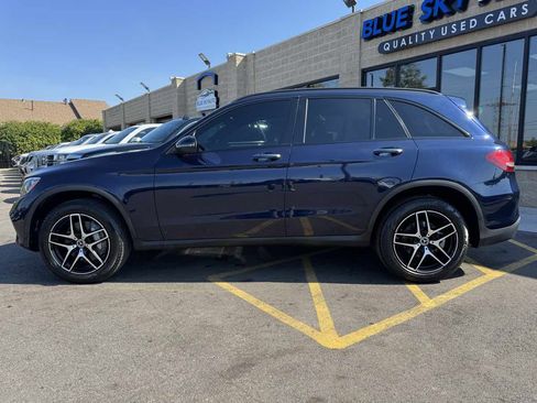 Used 2019 Mercedes-Benz GLC 300 4MATIC w/ AMG Line image 8