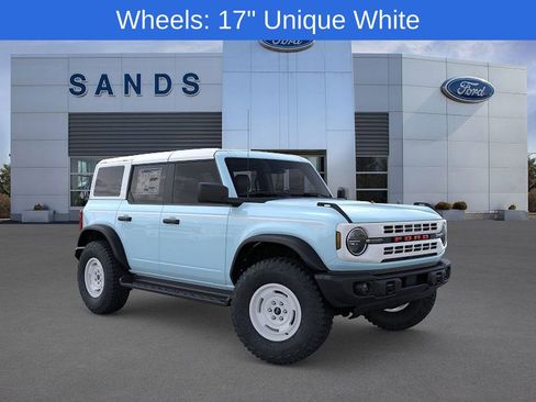 New 2025 Ford Bronco Heritage Edition image 7