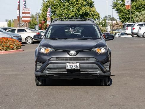 Used 2018 Toyota RAV4 LE w/ All Weather Liner Package FWD image 7