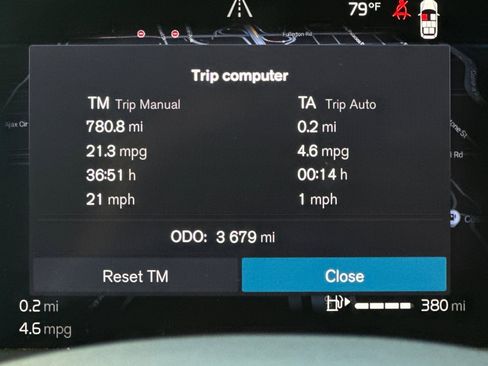 Certified 2025 Volvo XC90 B5 Core w/ Protection Package Premier image 31