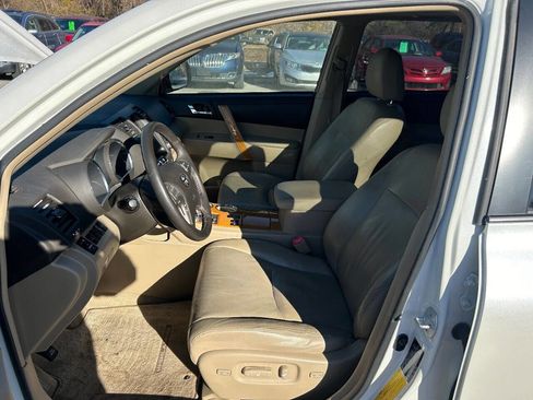 Used 2008 Toyota Highlander Limited image 15