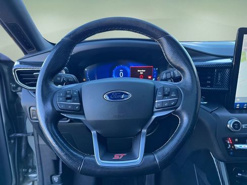 Used 2020 Ford Explorer ST w/ ST Street Pack image 15