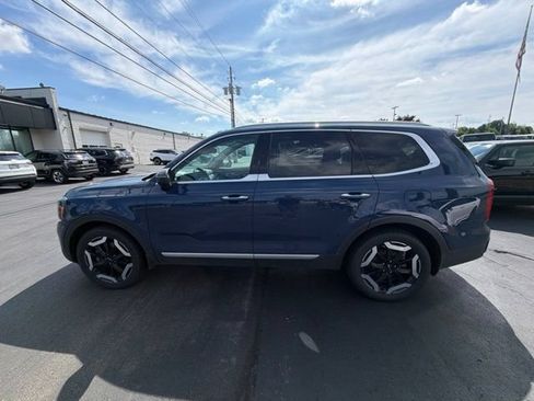 Used 2024 Kia Telluride S w/ S Sunroof Package AWD/4WD image 9