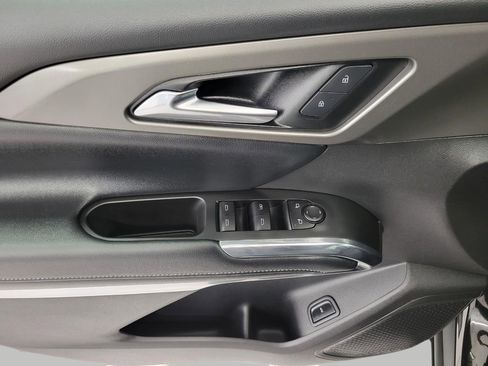 Certified 2025 Chevrolet Traverse LT w/ LPO, Floor Liner Package image 27