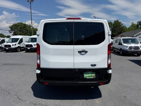 Used 2019 Ford Transit 250 130 Low Roof w/ Exterior Upgrade Package RWD image 31