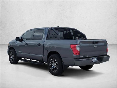 Used 2024 Nissan Titan SV RWD image 7
