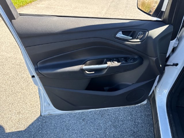 Used 2019 Ford Escape SEL AWD/4WD image 19
