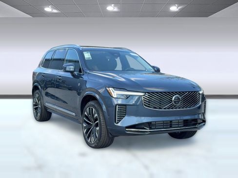 New 2026 Volvo XC90 T8 Ultra w/ Protection Package Premier image 7