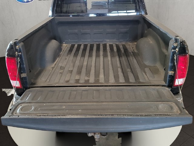 Used 2015 RAM 1500 Classic SLT AWD/4WD image 19