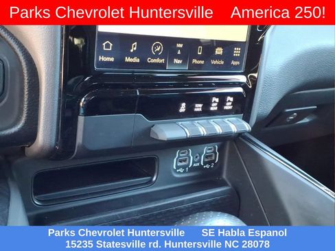 Used 2022 RAM 1500 Laramie AWD/4WD image 7