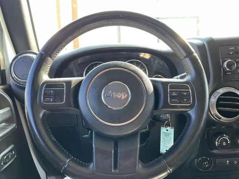 Used 2015 Jeep Wrangler Unlimited Sport w/ Quick Order Package 24S AWD/4WD image 19