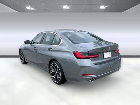 Used 2025 BMW 330i Sedan w/ Premium Package image 3