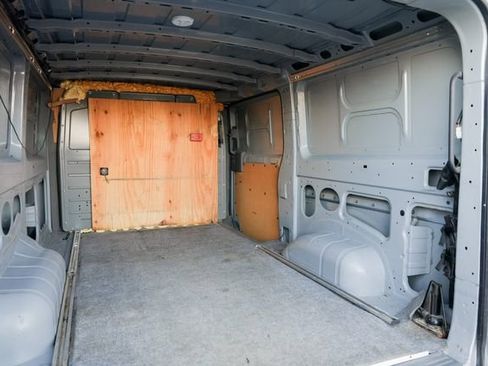 Used 2021 Nissan NV 1500 S image 36