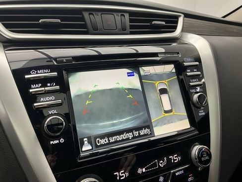 Used 2018 Nissan Murano SV w/ Premium Package image 5