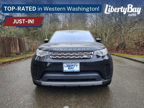 Used 2017 Land Rover Discovery HSE image 2