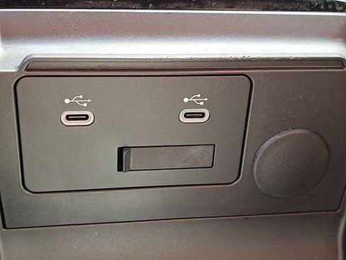 Certified 2025 MAZDA MAZDA3 s Sport image 29