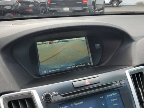 Used 2018 Acura TLX w/ Technology Package FWD image 16