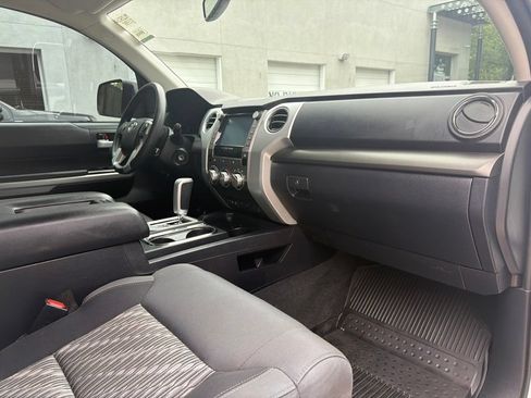 Used 2021 Toyota Tundra SR5 RWD image 28