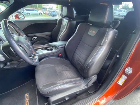 Used 2020 Dodge Challenger R/T image 15