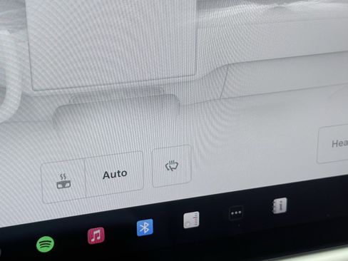 Used 2022 Tesla Model X AWD/4WD image 81