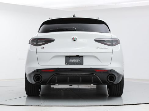 New 2026 Alfa Romeo Stelvio Sprint w/ Convenience Package AWD/4WD image 4