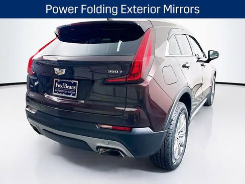Used 2020 Cadillac XT4 Premium Luxury w/ Cold Weather Package image 8