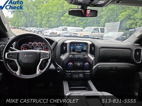 Used 2020 Chevrolet Silverado 1500 RST AWD/4WD image 10