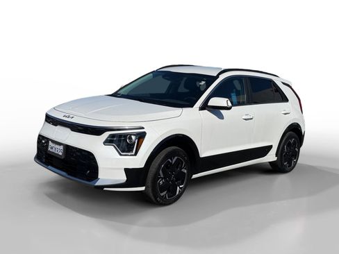Used 2024 Kia Niro Wind FWD image 1