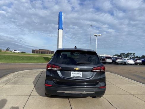 Used 2023 Chevrolet Equinox LT FWD image 10